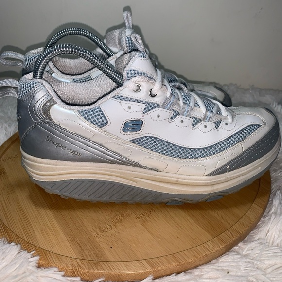 SKECHERS Shape-ups Womens White Silver Athletic Toning Shoe Sz 10 - Picture 3 of 7